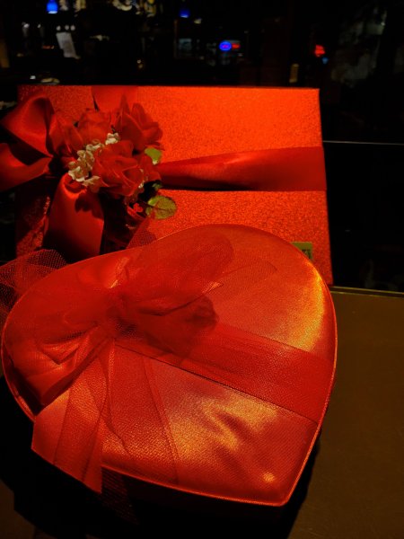 Sparkle Red Valentine Presentation Box